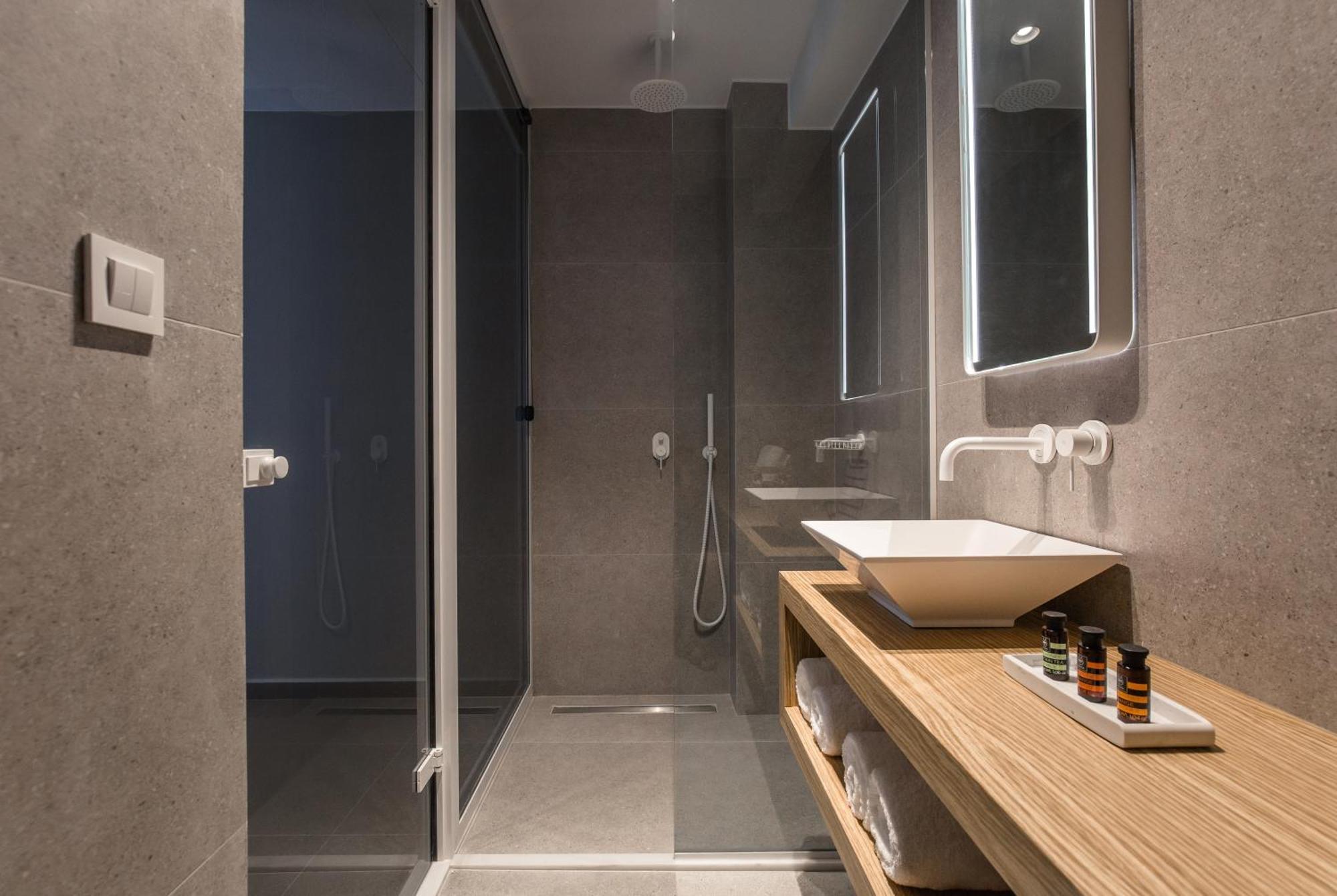 Noemie Luxury Suites Chania  Bilik gambar